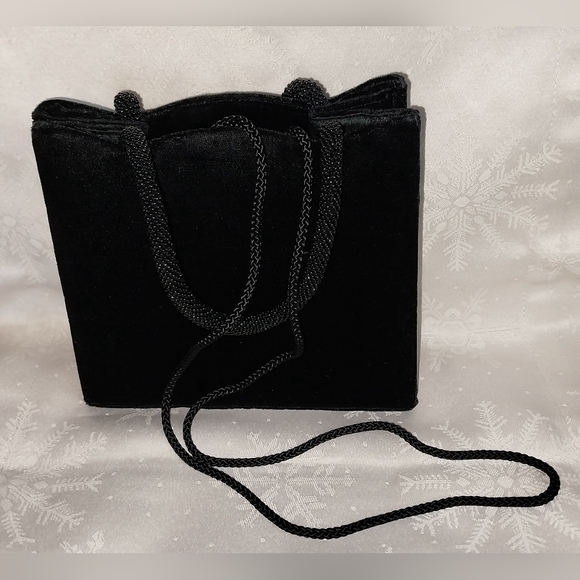 Elka Handbags - Elka black velvet evening bag Beaded handles